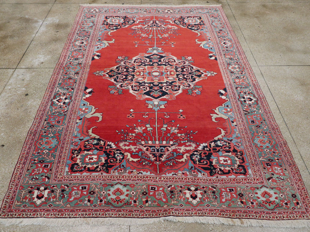 Antique Persian Serapi Room Size Carpet, No.30912 - Staging