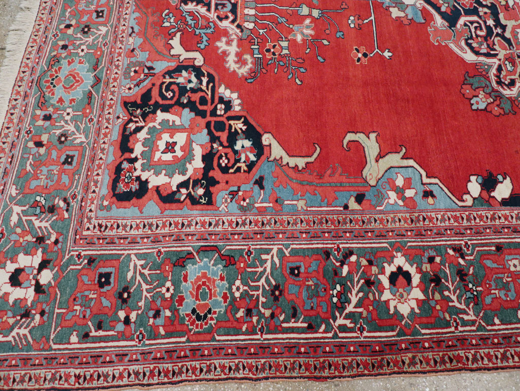 Antique Persian Serapi Room Size Carpet, No.30912 - Staging
