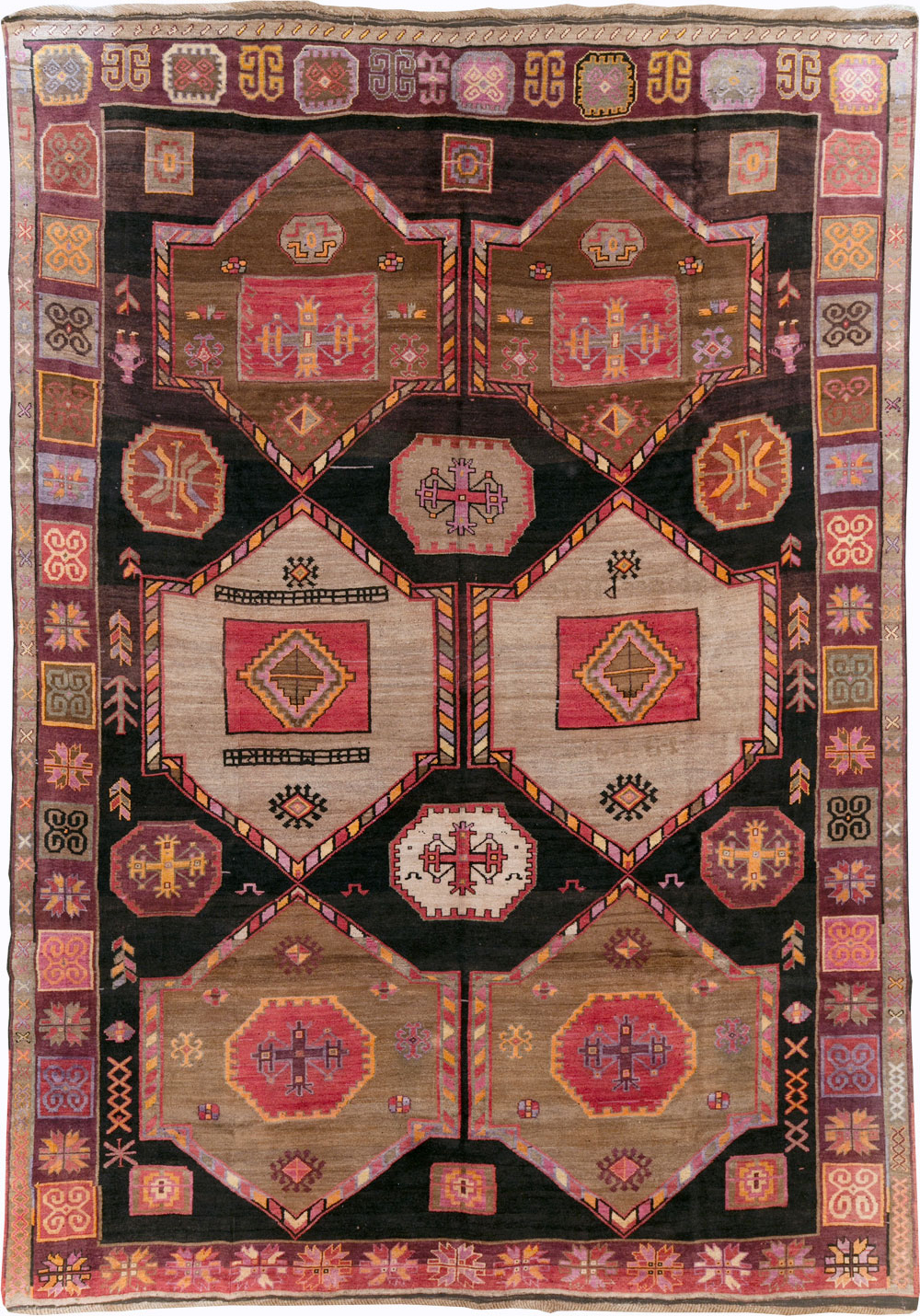 Vintage Turkish Anatolian Tribal Room Size Carpet, No.30914 - Staging