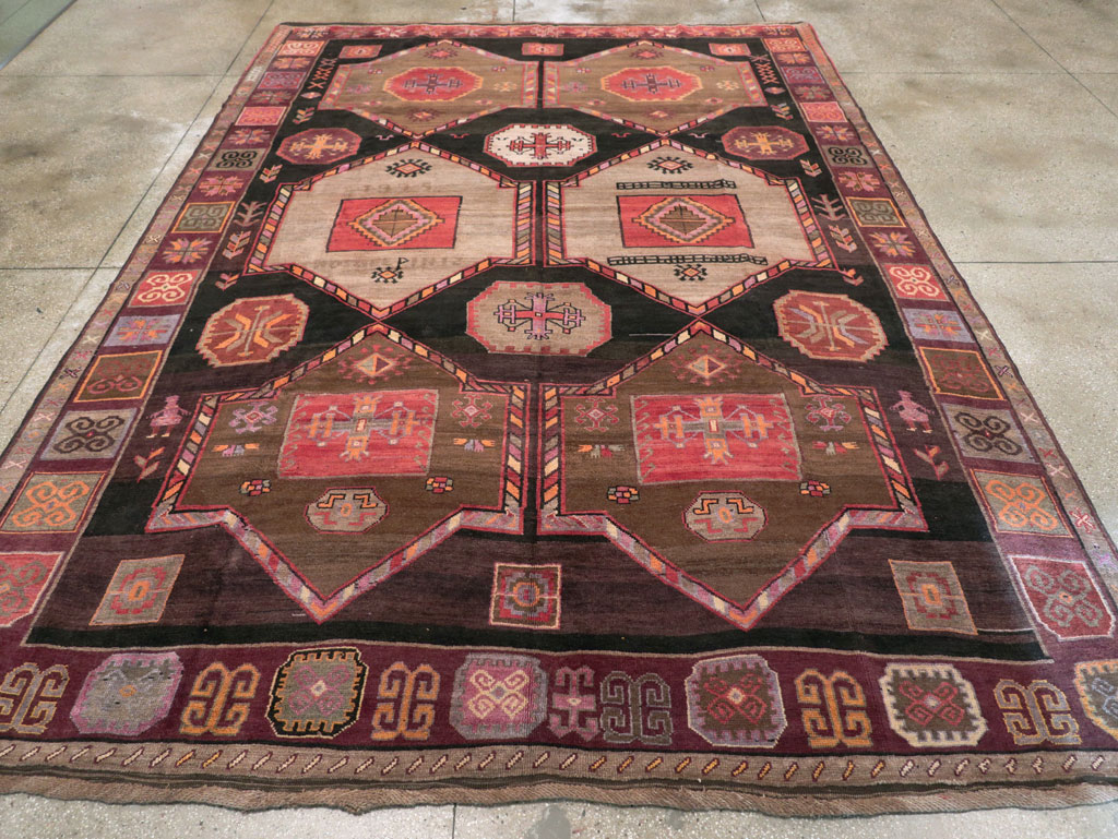 Vintage Turkish Anatolian Tribal Room Size Carpet, No.30914 - Staging