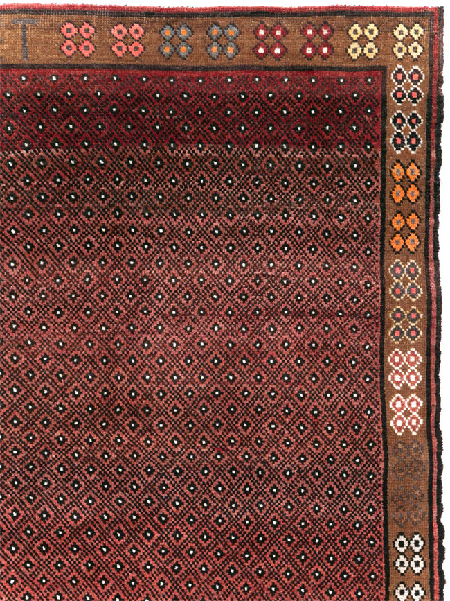 Vintage Turkish Anatolian Small Room Size Carpet, No.30916 - Staging