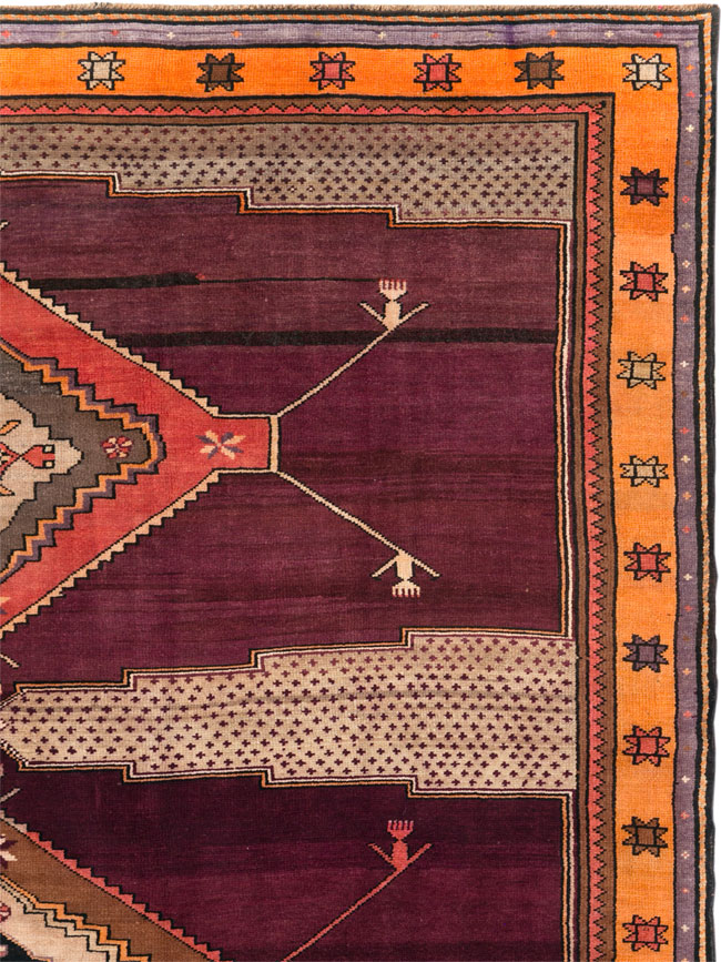 Vintage Turkish Anatolian Carpet, No.30917 - Staging