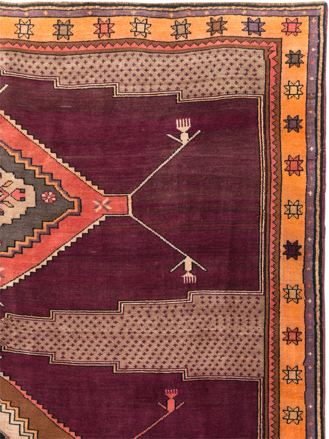Vintage Turkish Anatolian Carpet, No.30917 - Staging