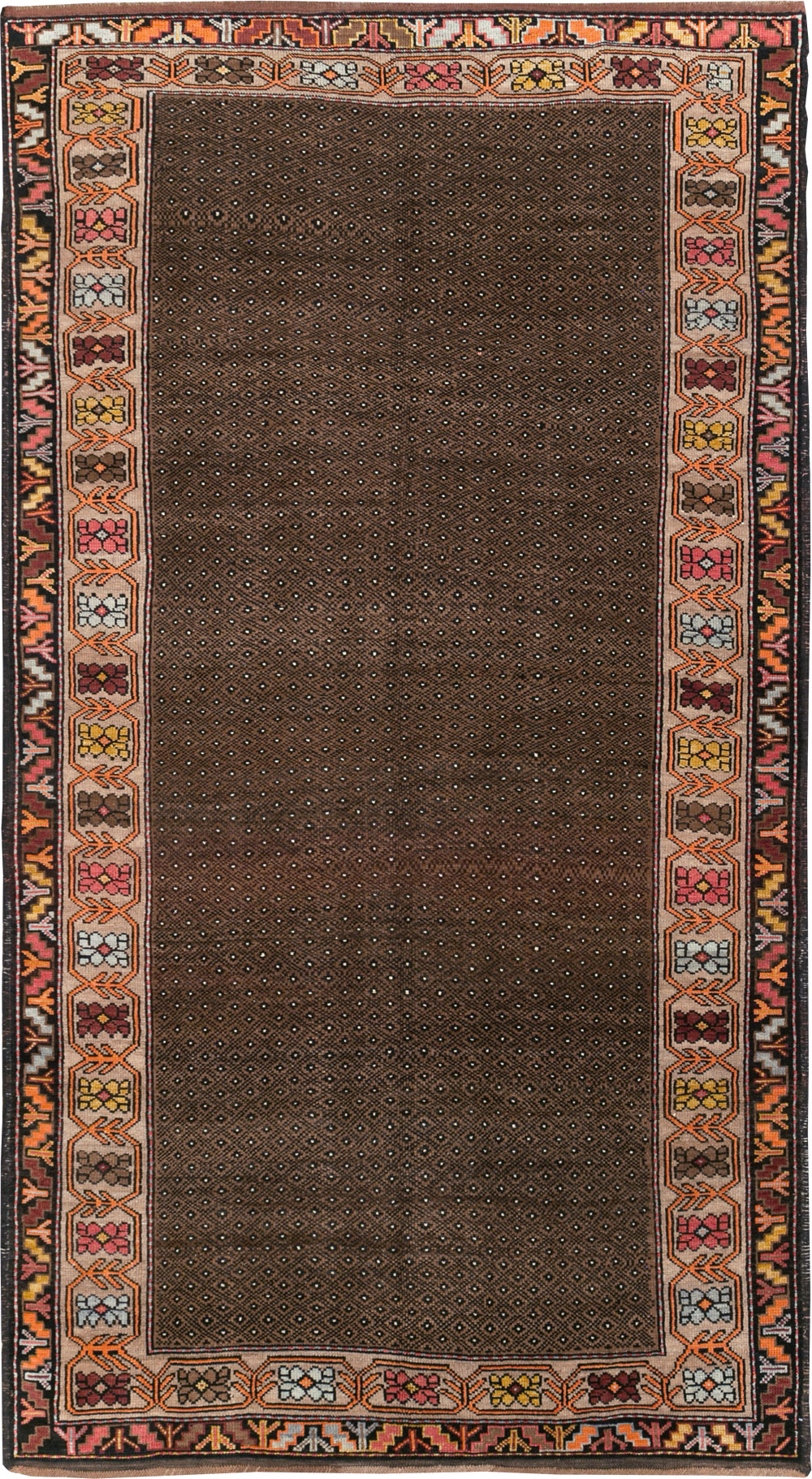 Vintage Turkish Anatolian Gallery Carpet, No.30922 - Staging