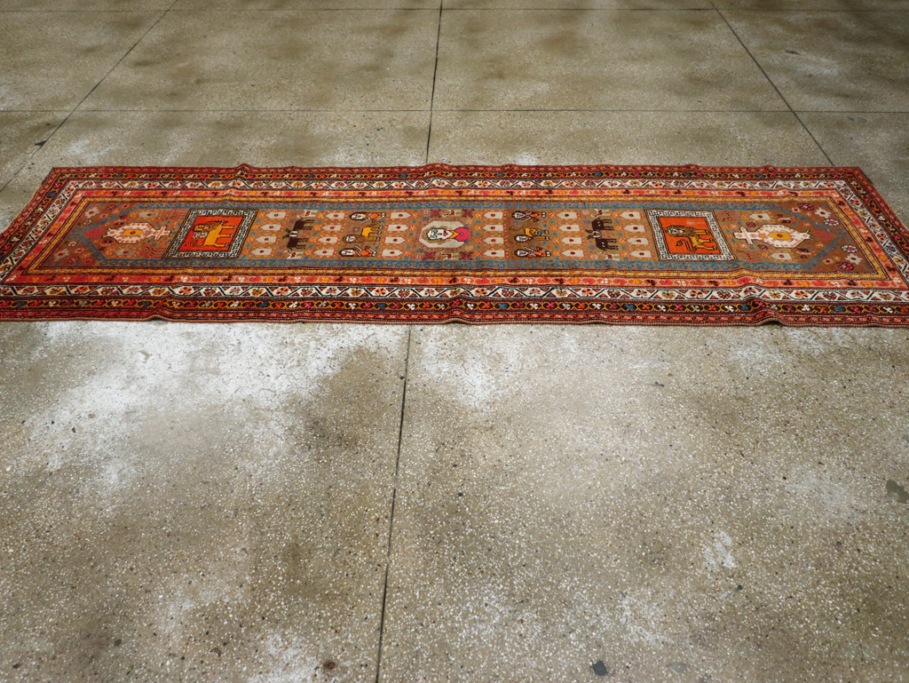 Vintage Anatolian Pictorial Rug, No.30928 - Staging