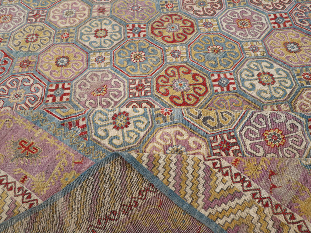 Contemporary East Turkestan Khotan Large Room Size Carpet, No.30930 - Staging