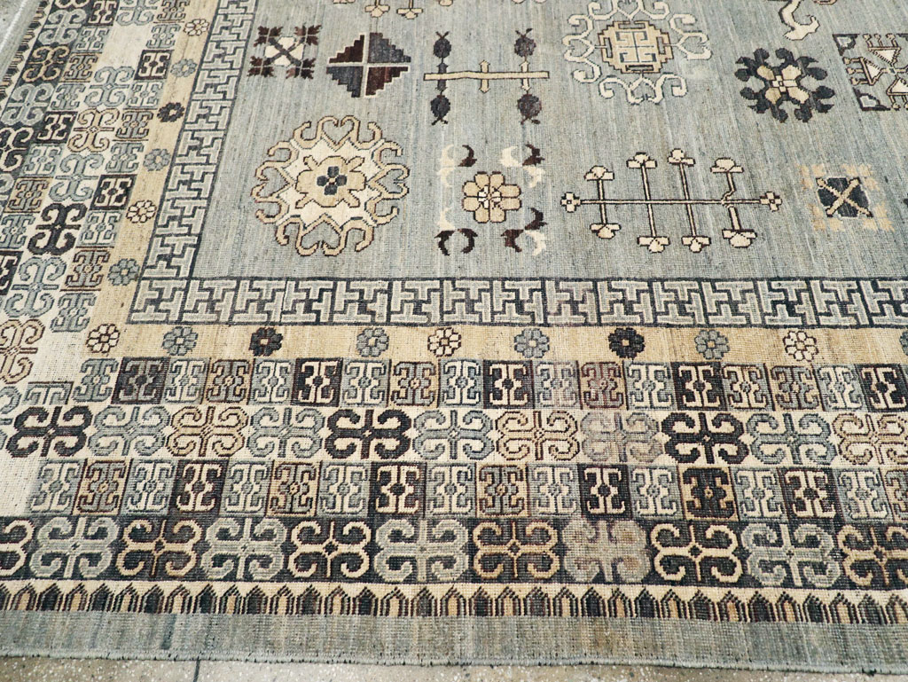 Contemporary East Turkestan Khotan Room Size Carpet, No.30931 - Staging