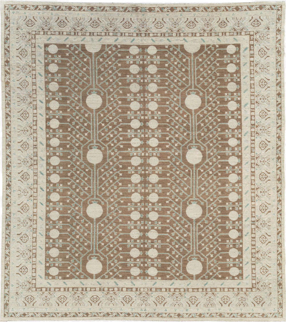 Modern East Turkestan Khotan Large Room Size Carpet, No.30934 - Staging