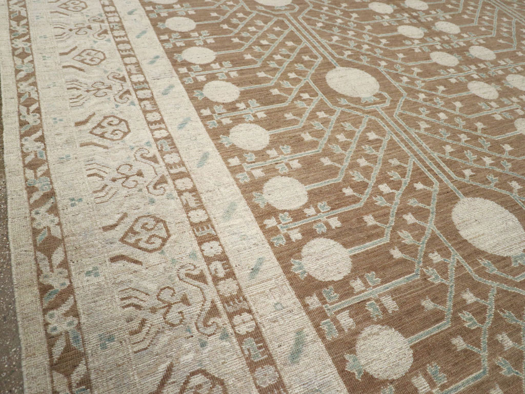 Modern East Turkestan Khotan Large Room Size Carpet, No.30934 - Staging