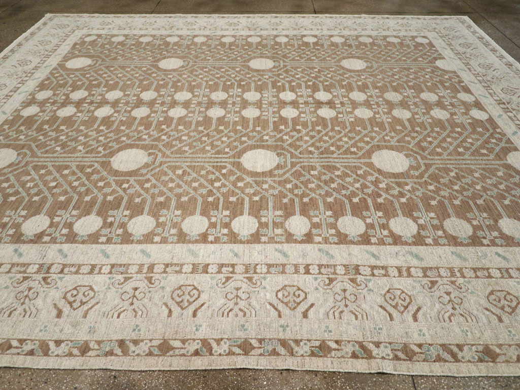Modern East Turkestan Khotan Large Room Size Carpet, No.30934 - Staging