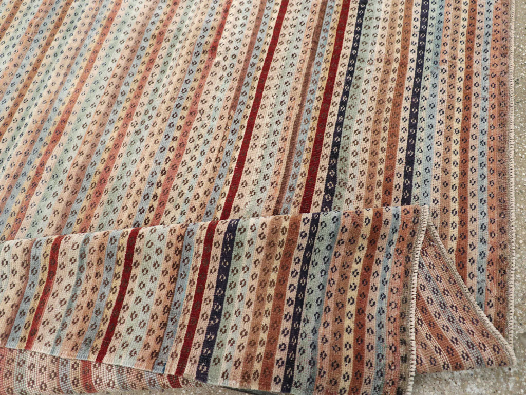 Vintage Turkish Anatolian Accent Rug, No.30941 - Staging