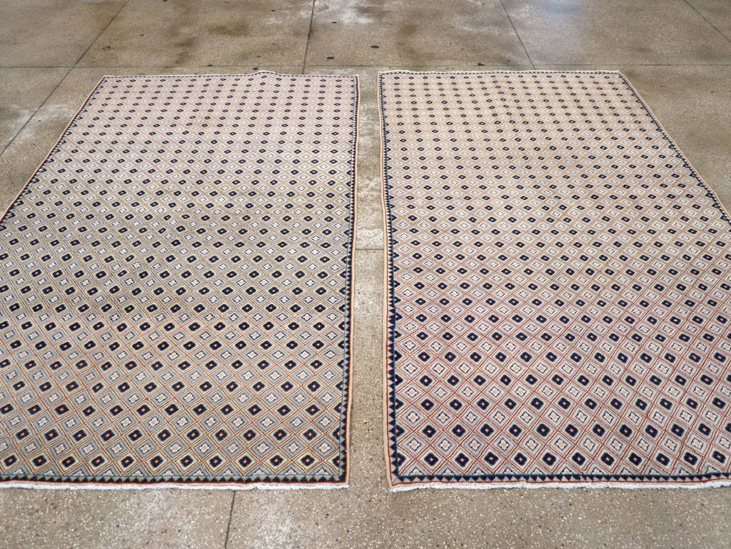 Vintage Persian Kashan Accent Rug (Pair: 1 of 2), No.30945 - Staging