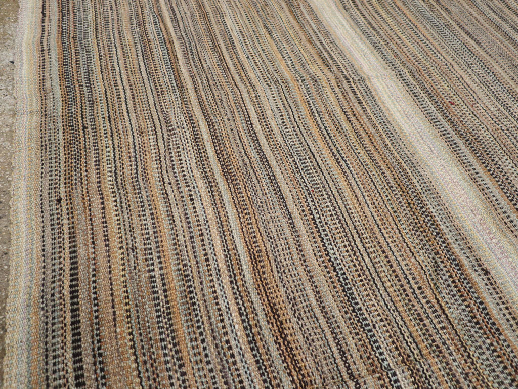 Modern Turkish Flatweave Room Size Carpet, No.30947 - Staging
