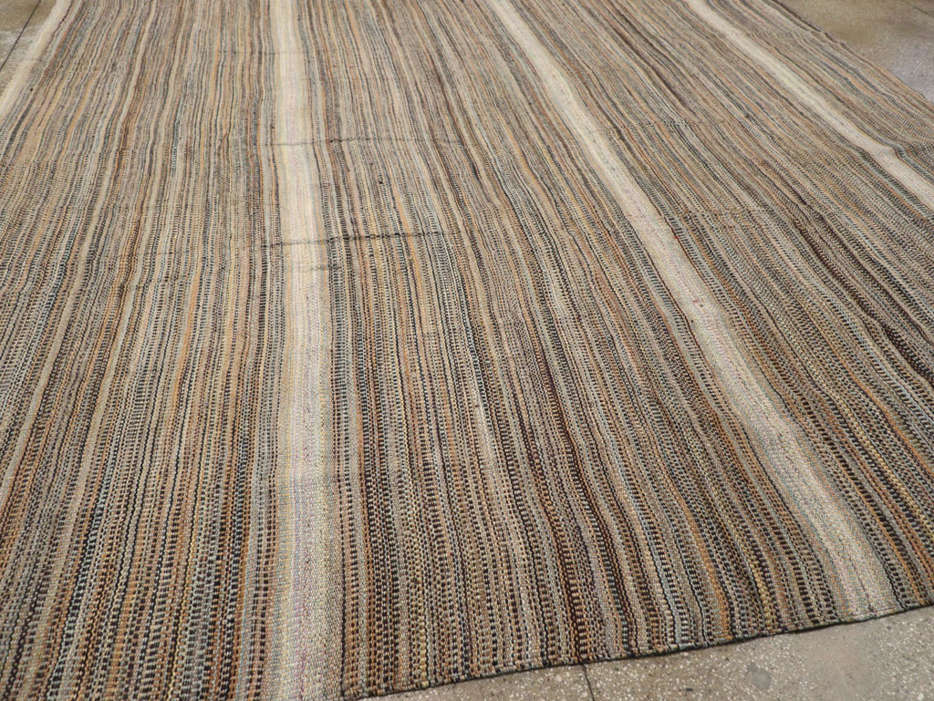 Modern Turkish Flatweave Room Size Carpet, No.30947 - Staging