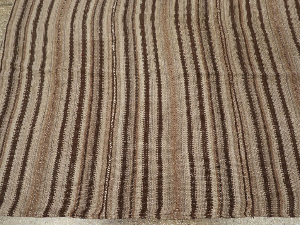 Vintage Turkish Flatweave Kilim Square Room Size Carpet, No.30949 - Staging