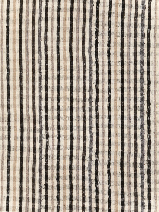 Vintage Persian Plaid Flatweave Kilim Room Size Carpet, No.30952 - Staging