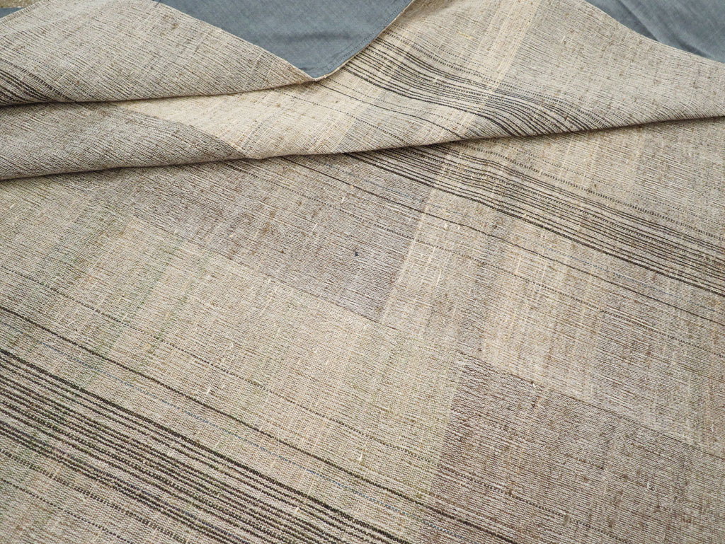 Vintage Turkish Flatweave Kilim Room Size Carpet, No.30963 - Staging