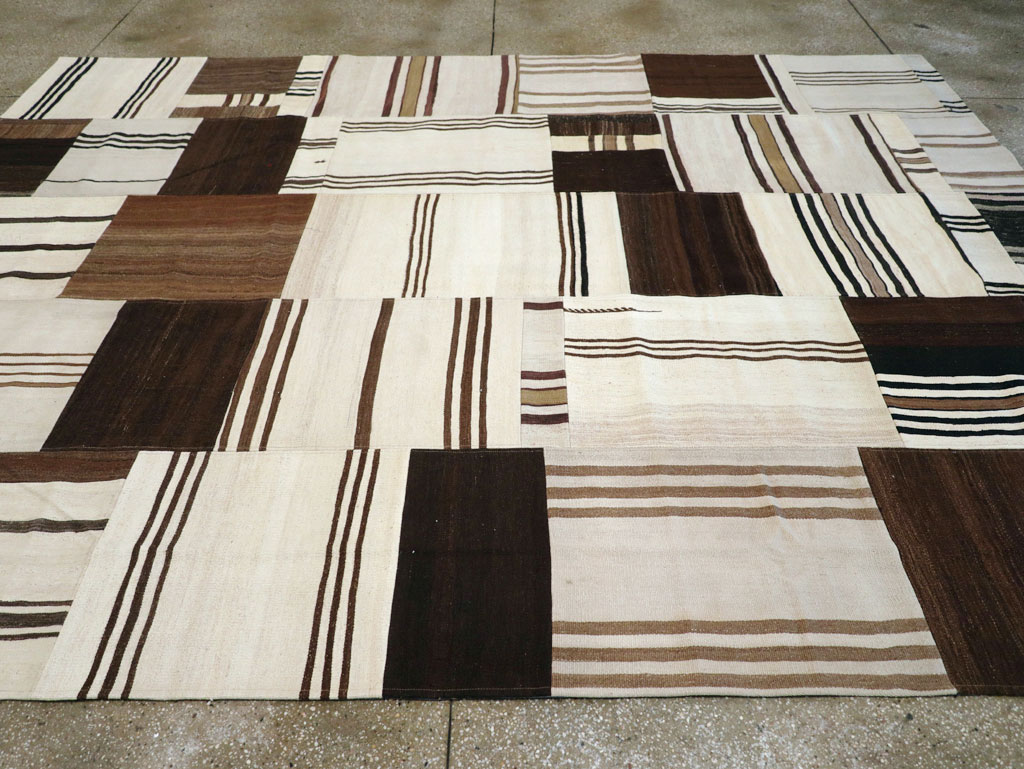 Contemporary Turkish Flatweave Patchwork Style Room Size Carpet, No.30972 - Staging
