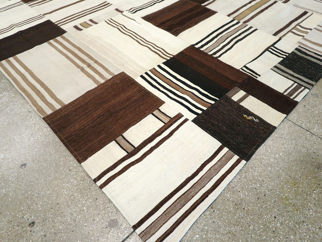 Contemporary Turkish Flatweave Patchwork Style Room Size Carpet, No.30972 - Staging