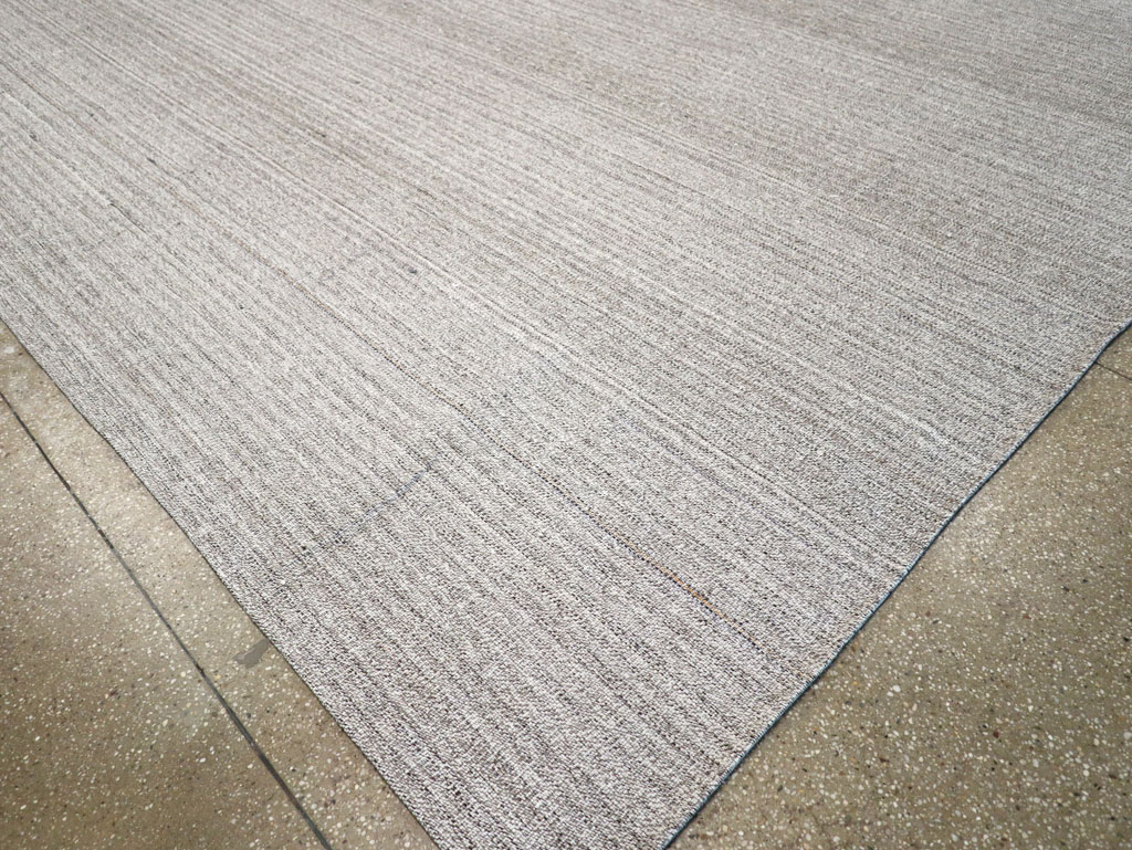 Vintage Turkish Flatweave Kilim Large Room Size Carpet, No.30988 - Staging