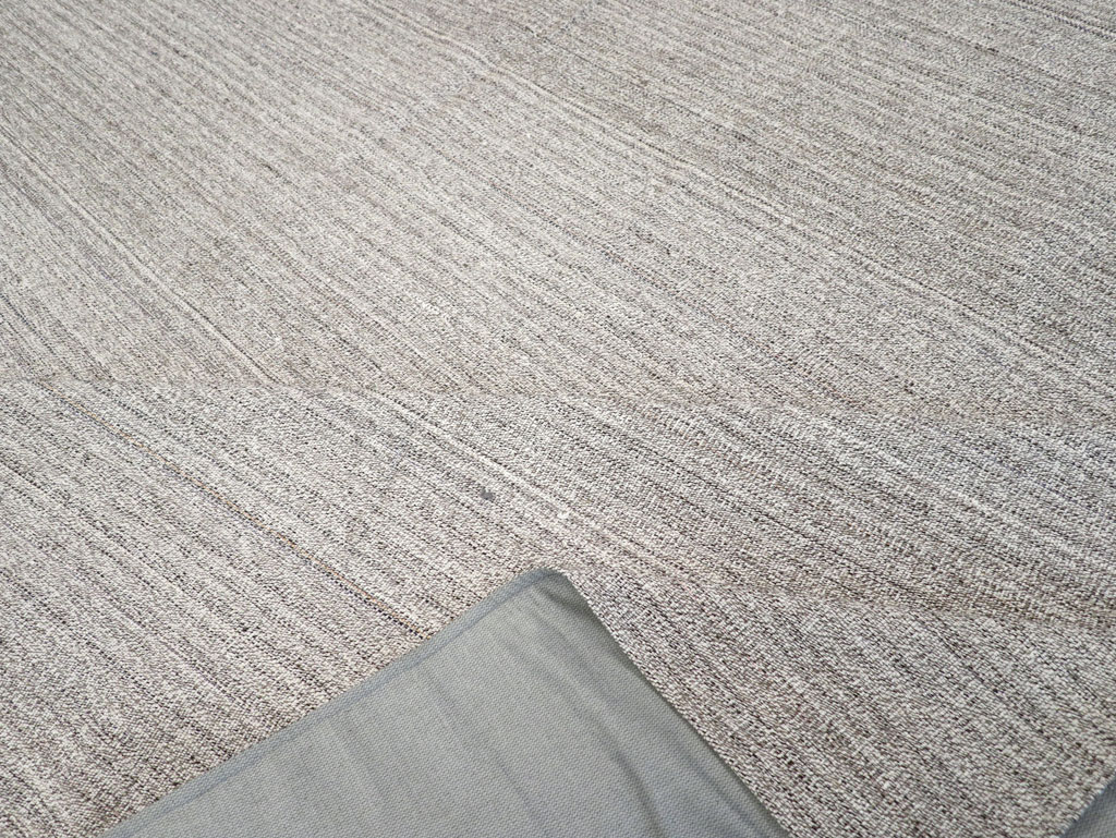 Vintage Turkish Flatweave Kilim Large Room Size Carpet, No.30988 - Staging