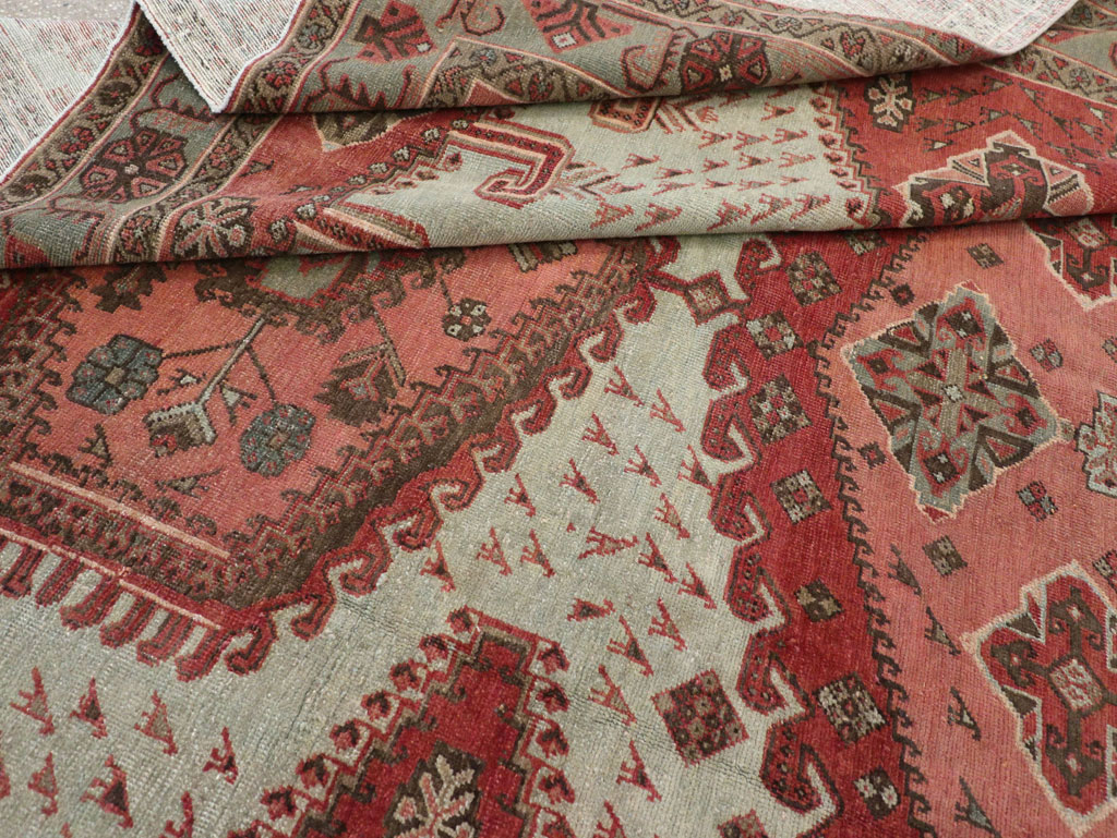 Vintage Persian Veece Room Size Carpet, No.31004 - Staging