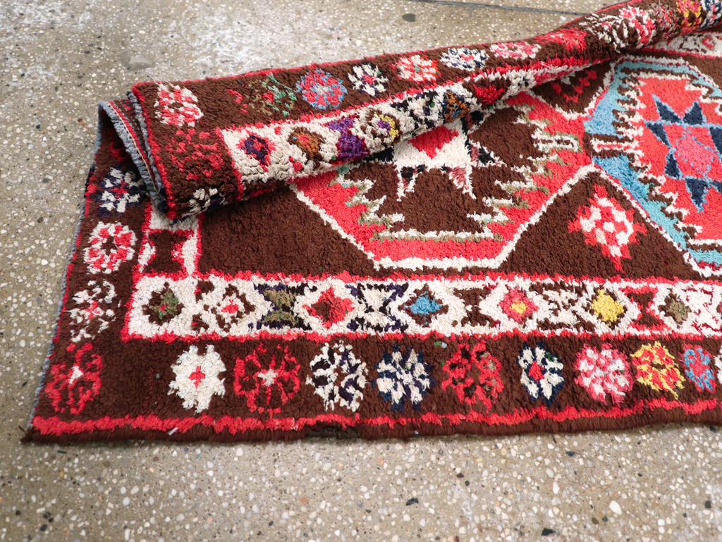 Vintage Turkish Anatolian Tribal Runner, No.31006 - Staging