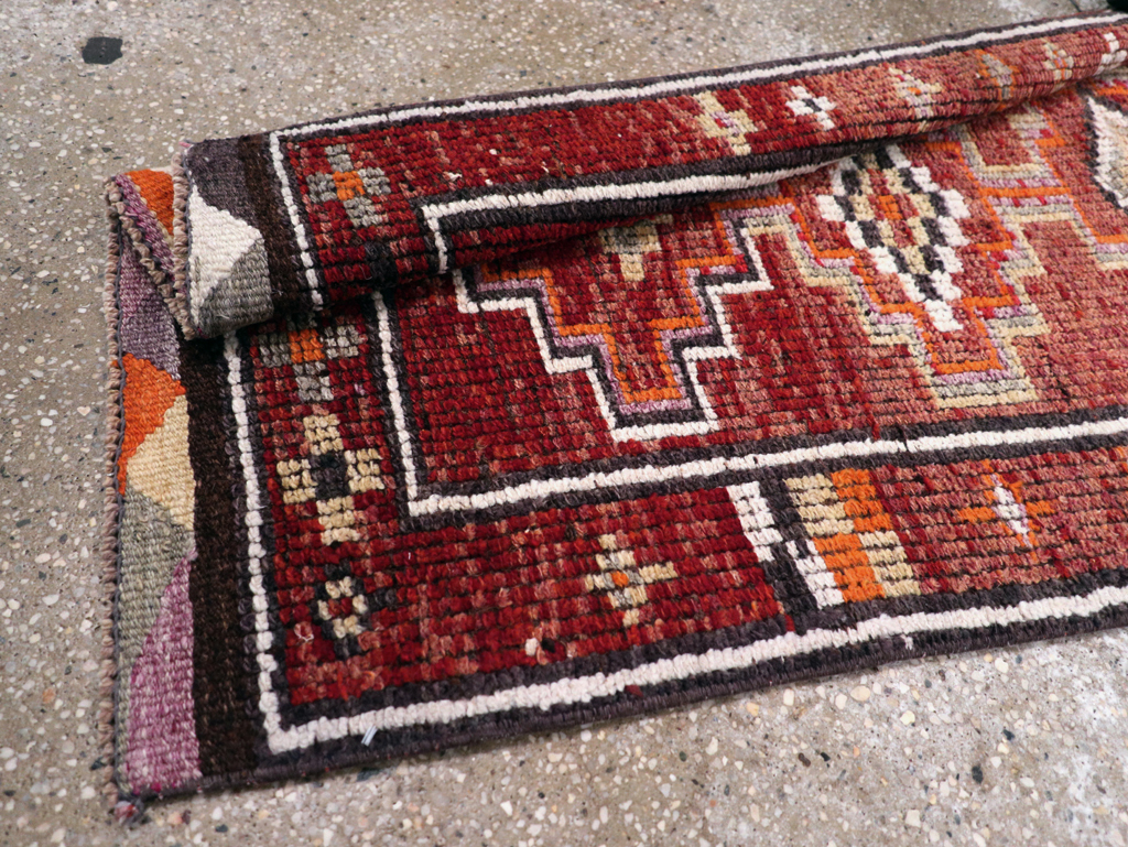 Vintage Turkish Anatolian Runner, No.31008 - Staging