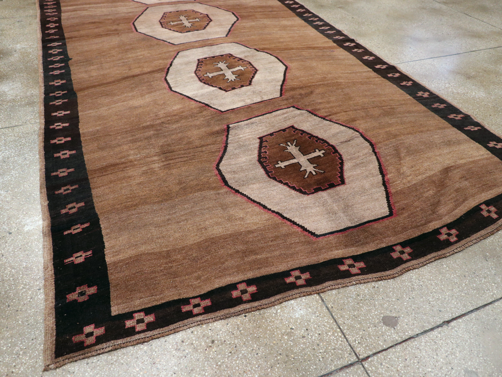 Vintage Turkish Anatolian Tribal Carpet, No.31021 - Staging