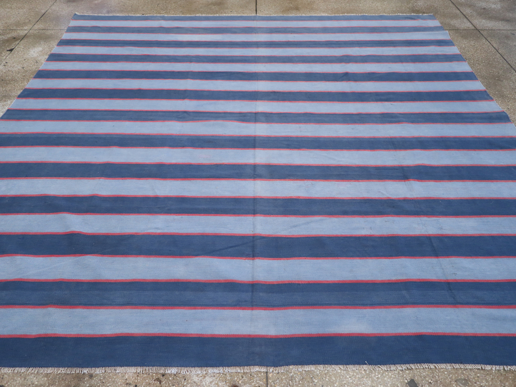 Vintage Indian Flatweave Dhurrie Square Rug, No.31023 - Staging