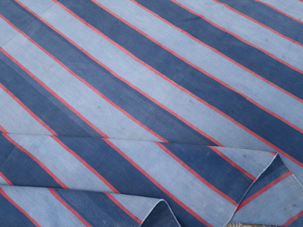 Vintage Indian Flatweave Dhurrie Square Rug, No.31023 - Staging