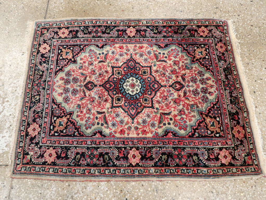 Vintage Persian Sarouk Throw Rug, No.31025 - Staging