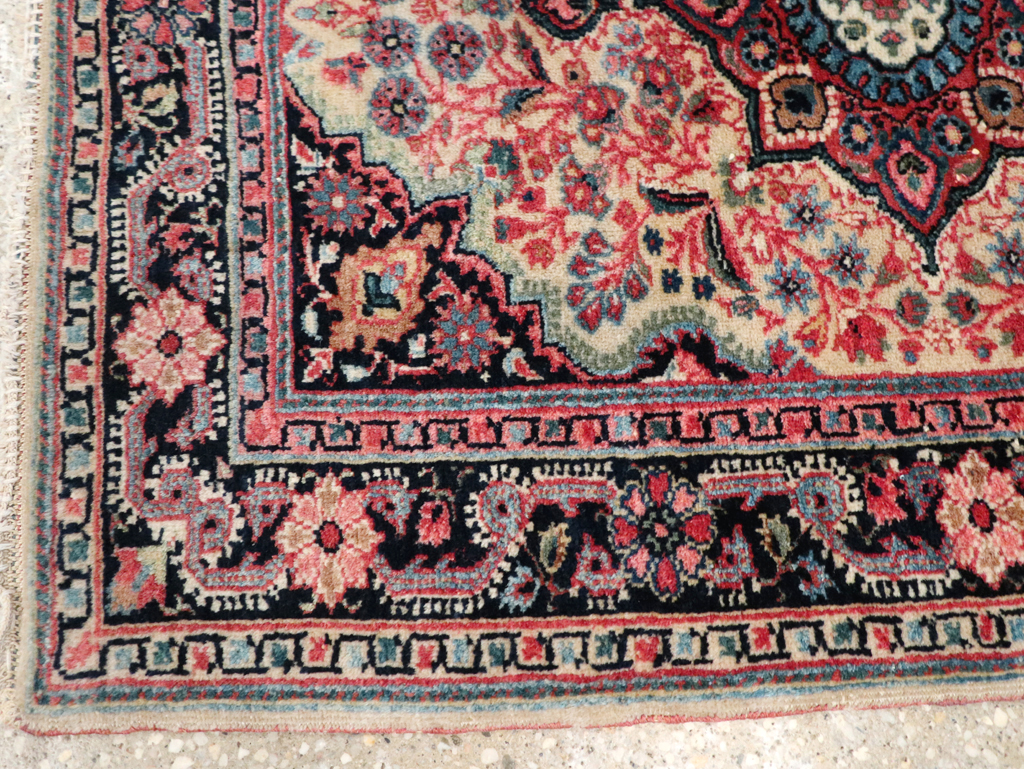 Vintage Persian Sarouk Throw Rug, No.31025 - Staging