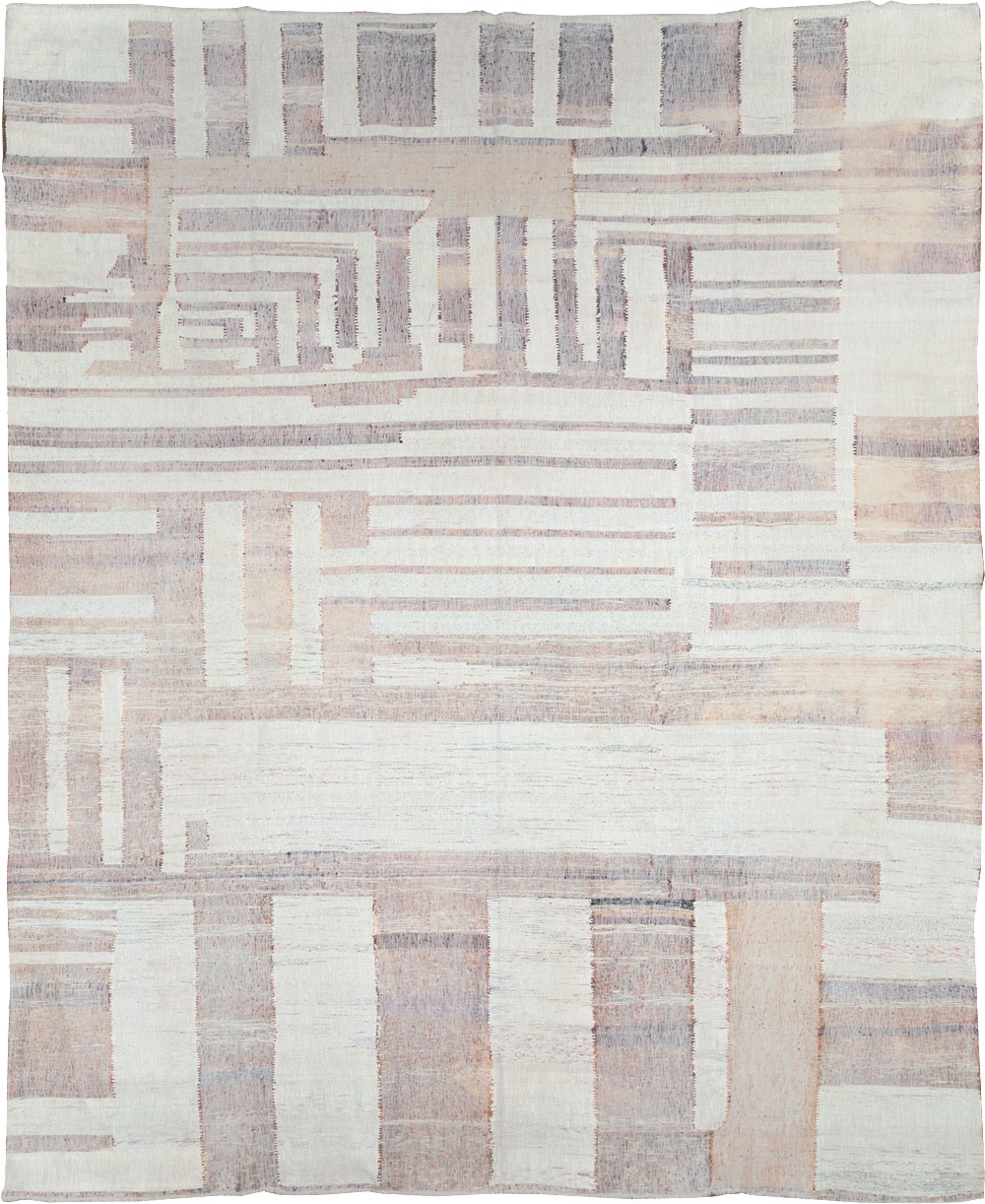 Vintage Turkish Flatweave Kilim Large Room Size Carpet, No.31032 - Staging