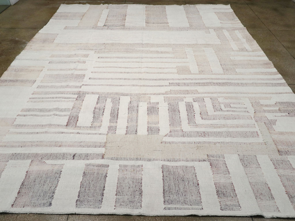 Vintage Turkish Flatweave Kilim Large Room Size Carpet, No.31032 - Staging