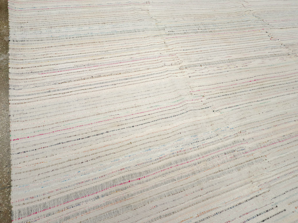 Vintage Turkish Flatweave Kilim Room Size Carpet, No.31033 - Staging