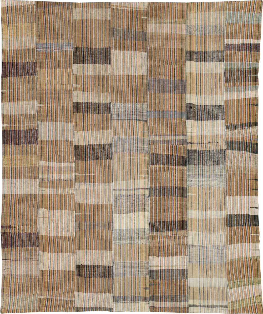 Vintage Turkish Flatweave Kilim Room Size Carpet, No.31044 - Staging