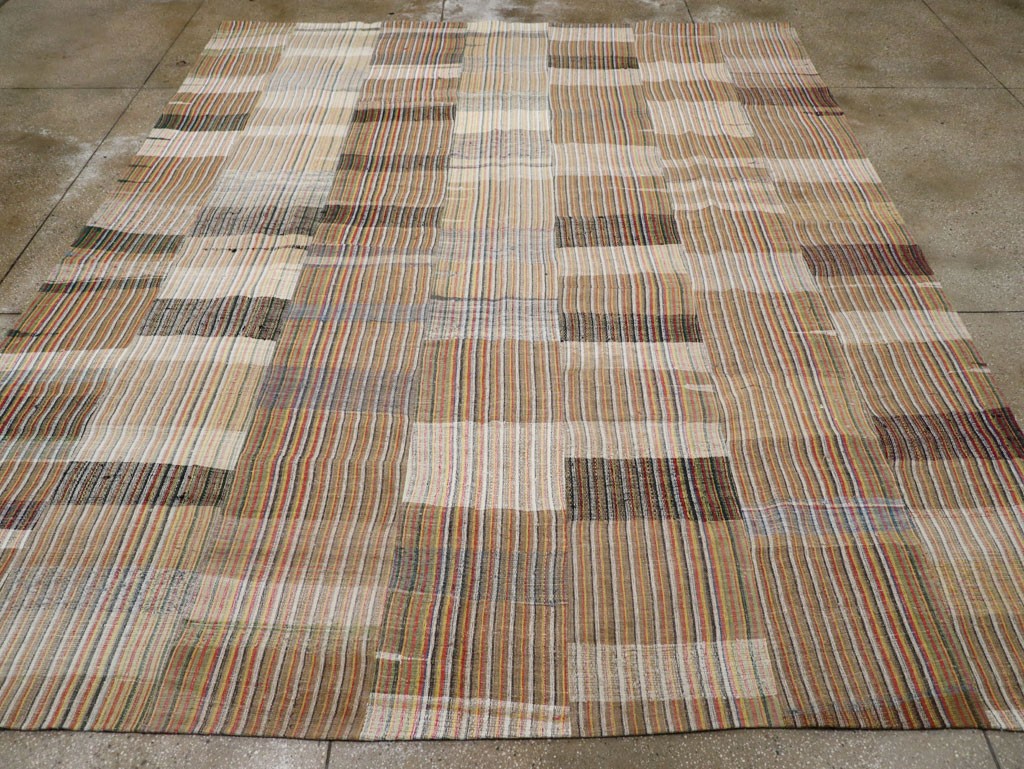 Vintage Turkish Flatweave Kilim Room Size Carpet, No.31044 - Staging