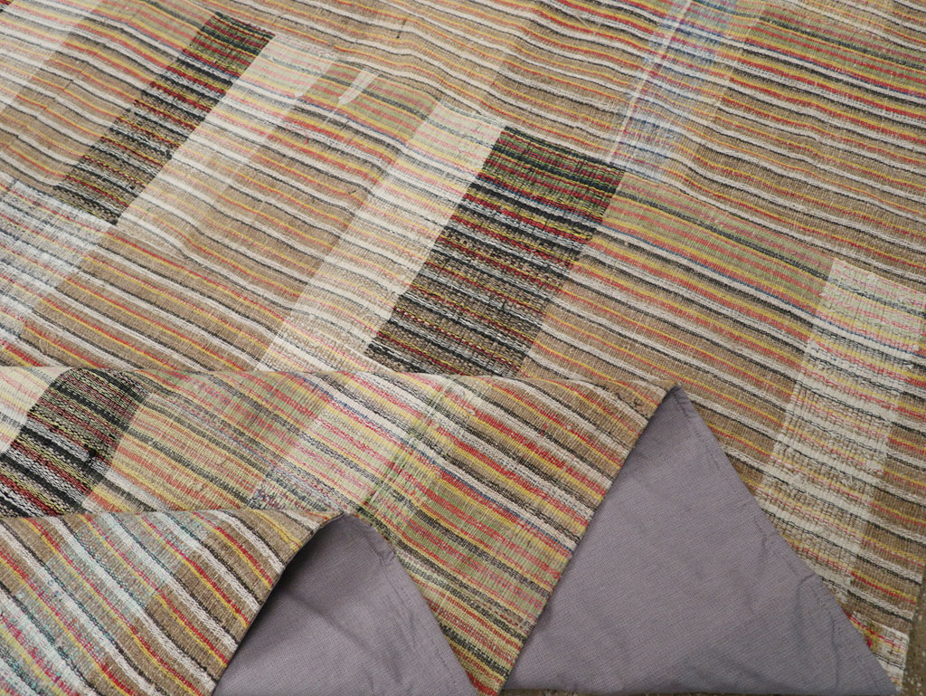 Vintage Turkish Flatweave Kilim Room Size Carpet, No.31044 - Staging