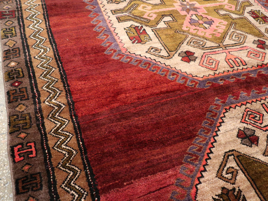 Vintage Turkish Anatolian Accent Rug, No.31047 - Staging
