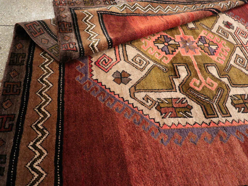 Vintage Turkish Anatolian Accent Rug, No.31047 - Staging