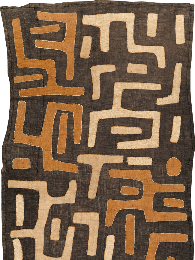 Vintage African Textile, No.31049 - Staging