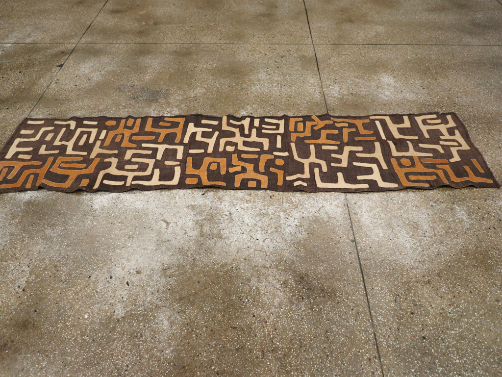 Vintage African Textile, No.31049 - Staging