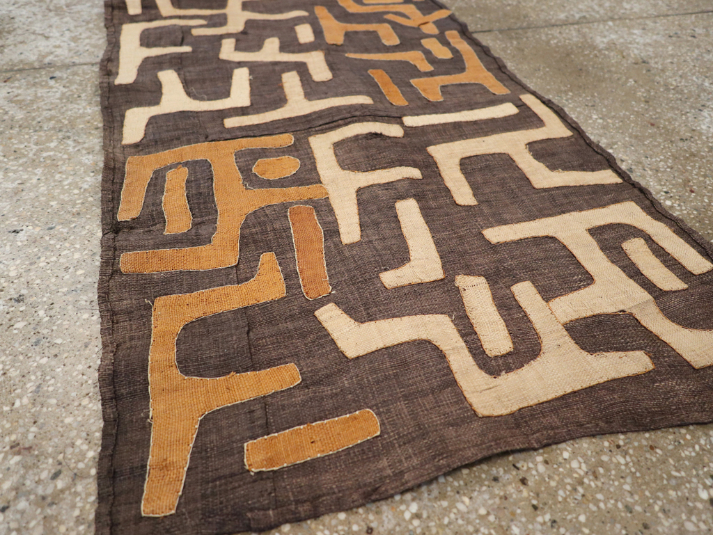 Vintage African Textile, No.31049 - Staging