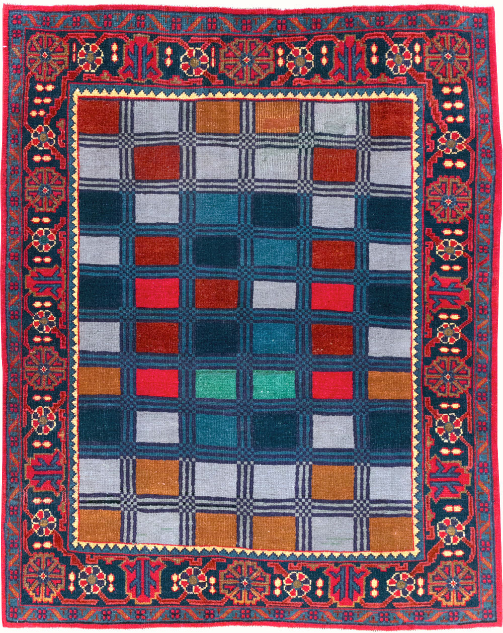 Vintage Persian Veece Throw Rug, No.31065 - Staging
