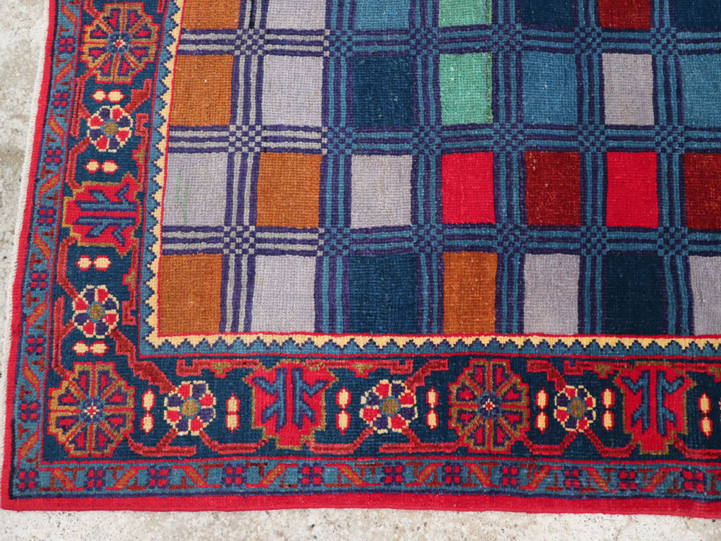 Vintage Persian Veece Throw Rug, No.31065 - Staging