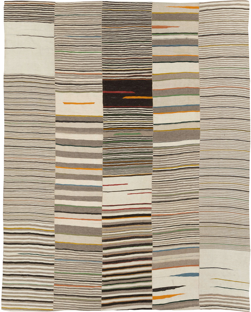 Vintage Persian Kilim, No.31074 - Staging