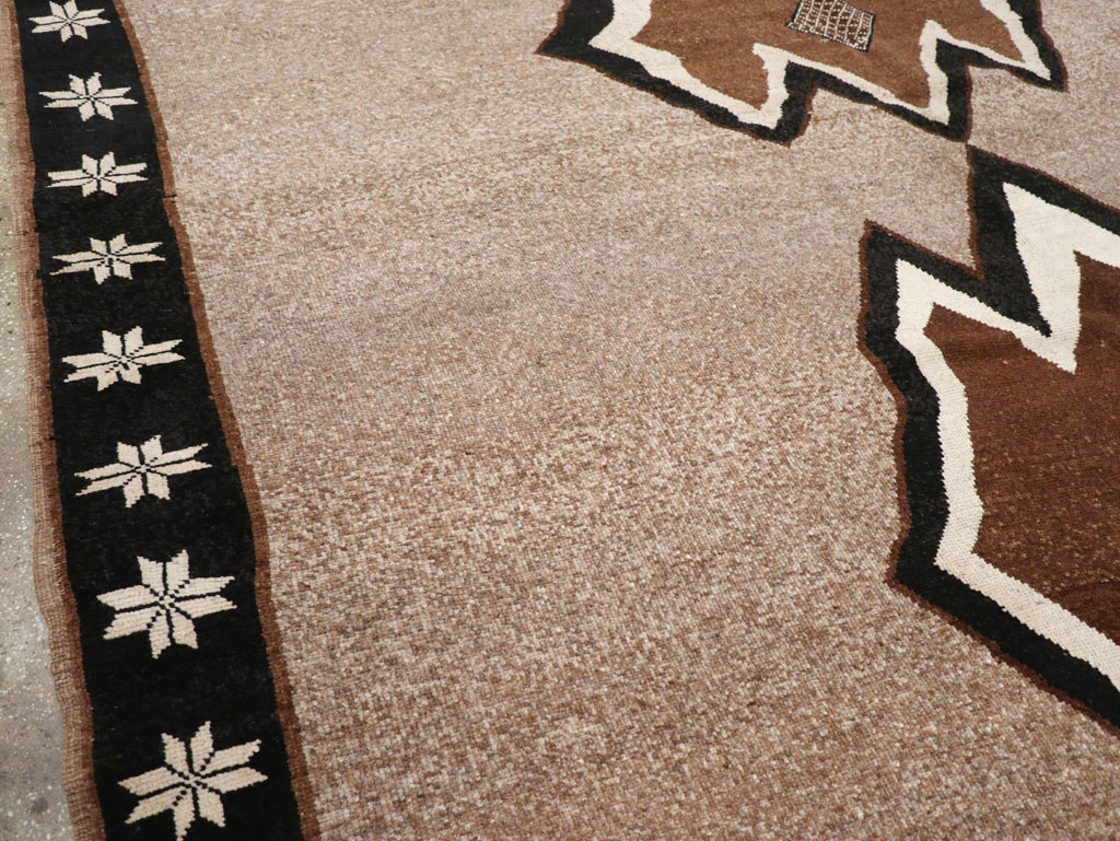 Vintage Turkish Anatolian Tribal Room Size Carpet, No.31112 - Staging