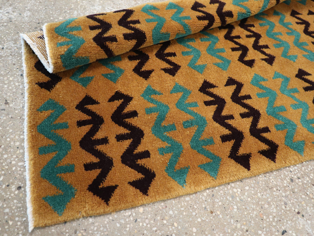 Vintage Turkish Art Deco Style Small Runner, No.31113 - Staging