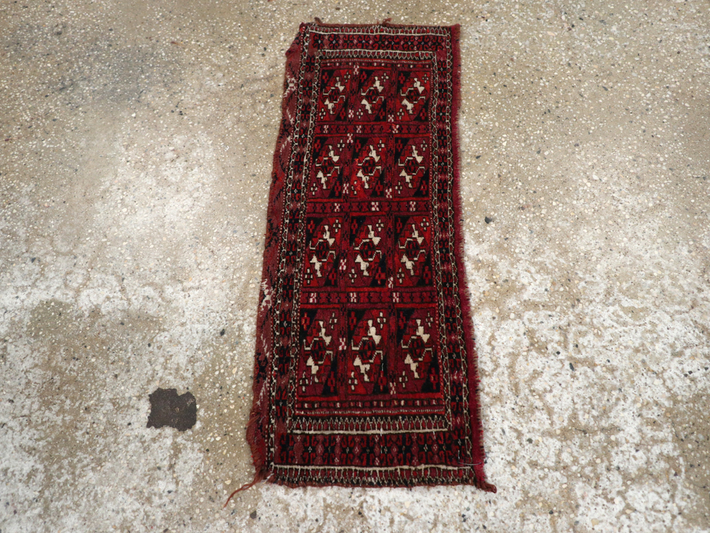 Vintage Central Asian Turkoman Rug, No.31128 - Staging